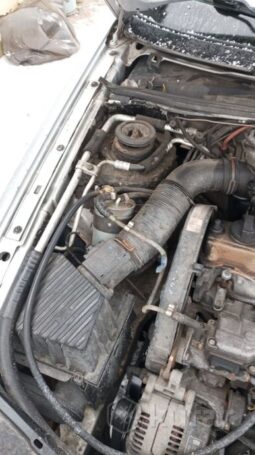 Volkswagen Passat B4 full