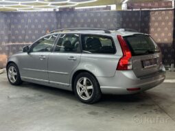 Volvo V50 I Рестайлинг full