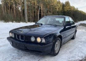 BMW 5 Серии III (E34)