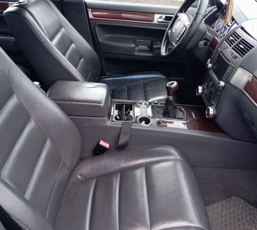 Volkswagen Touareg I full