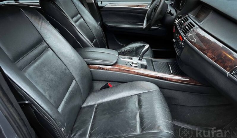 BMW X5 II (E70) full