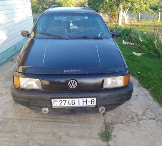 Volkswagen Passat B3 full