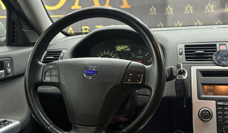 Volvo V50 I Рестайлинг full