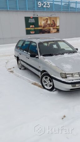 Volkswagen Passat B4 full
