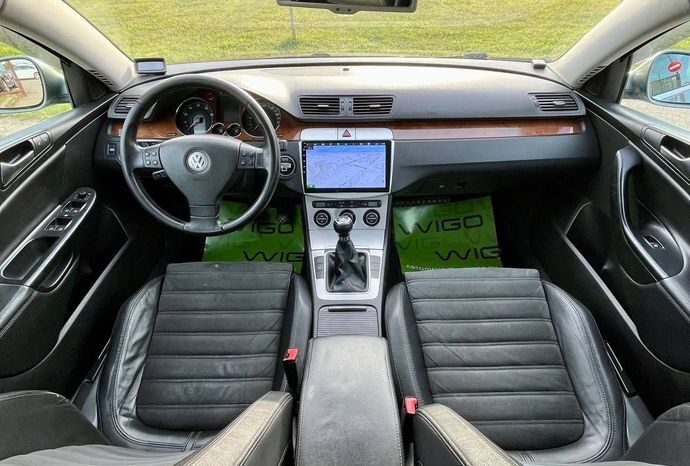 Volkswagen Passat B6 full