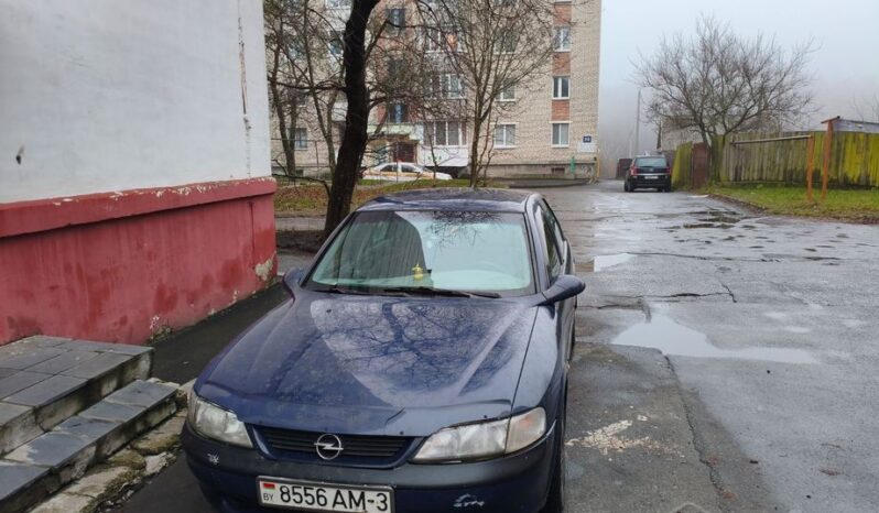 Opel Vectra B full