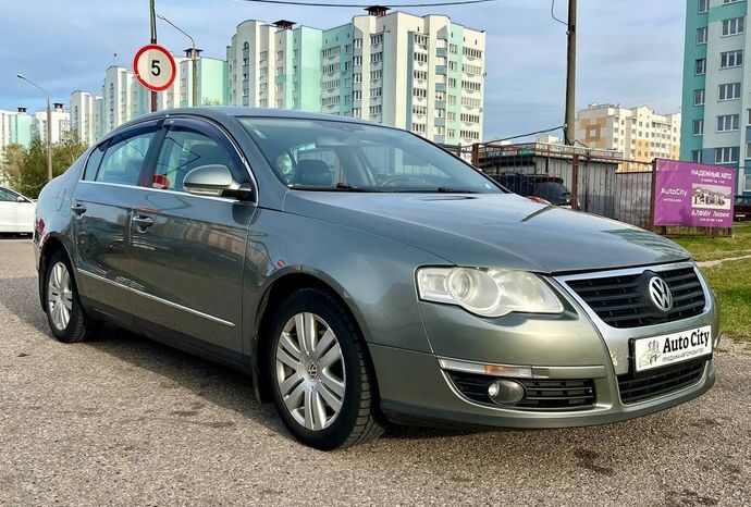 Volkswagen Passat B6 full