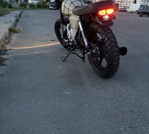 Мотоцикл Bajaj Boxer full