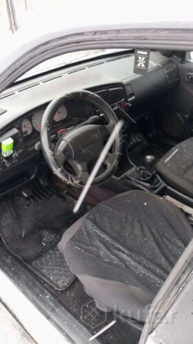 Volkswagen Passat B4