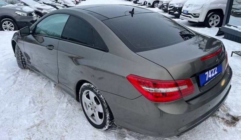 Mercedes-Benz E-Класс full