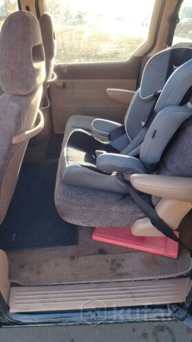 Chrysler Voyager III