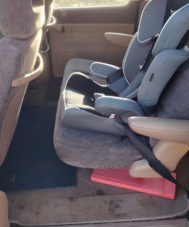 Chrysler Voyager III full