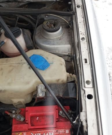 Volkswagen Passat B4 full