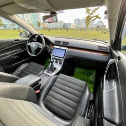 Volkswagen Passat B6 full