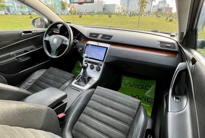 Volkswagen Passat B6 full