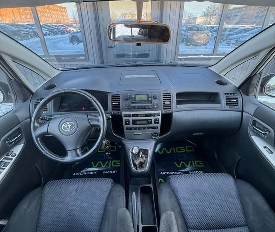 Toyota Corolla Verso I full