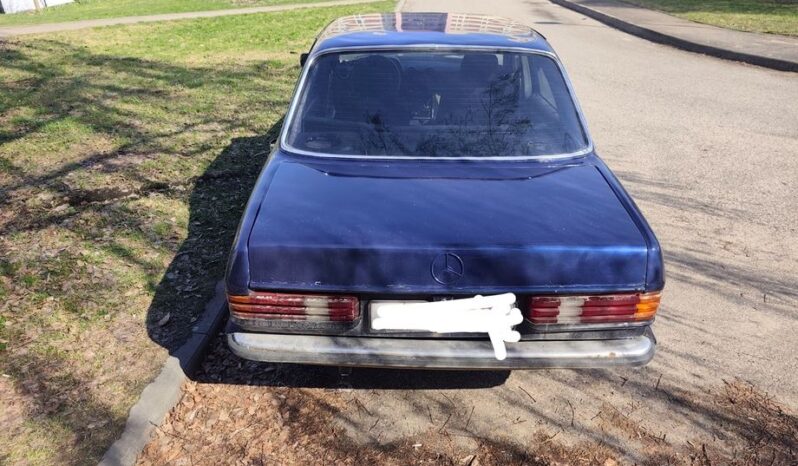 Mercedes-Benz E-Класс full