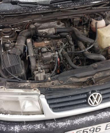 Volkswagen Passat B4 full