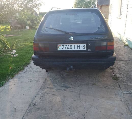 Volkswagen Passat B3 full