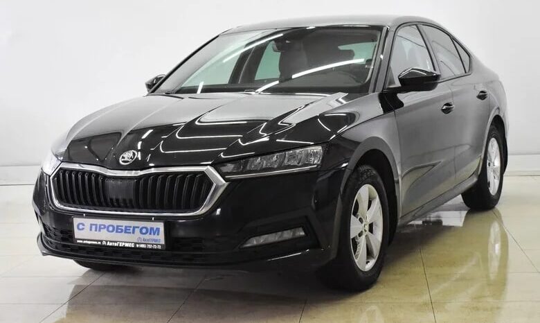 SKODA Octavia IV full