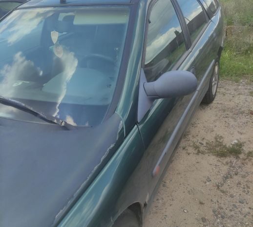 Renault Laguna I full