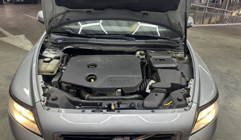 Volvo V50 I Рестайлинг full