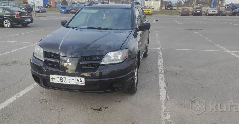 Mitsubishi Outlander I full