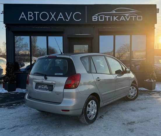 Toyota Corolla Verso I full