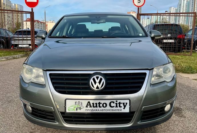 Volkswagen Passat B6 full