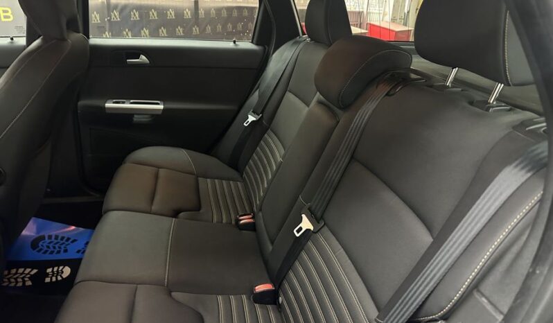 Volvo V50 I Рестайлинг full