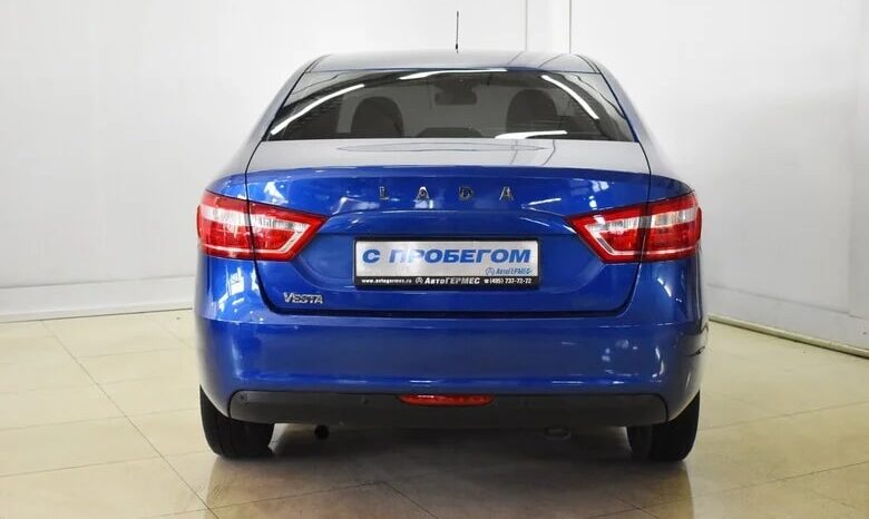 LADA Vesta full