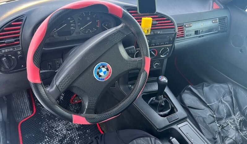 BMW 3 Серии III (E36) full
