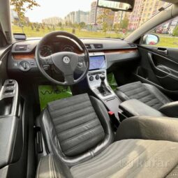 Volkswagen Passat B6 full