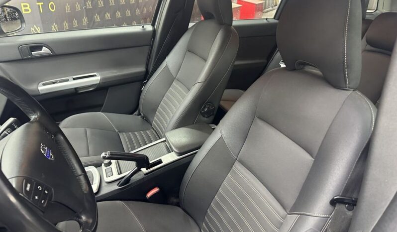 Volvo V50 I Рестайлинг full