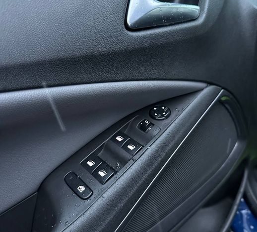 Opel Crossland X I full