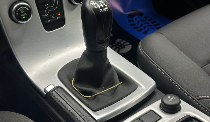 Volvo V50 I Рестайлинг full