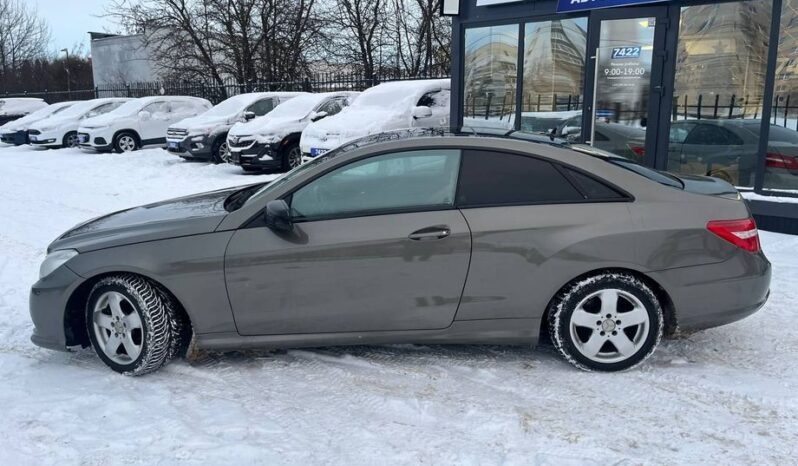 Mercedes-Benz E-Класс full